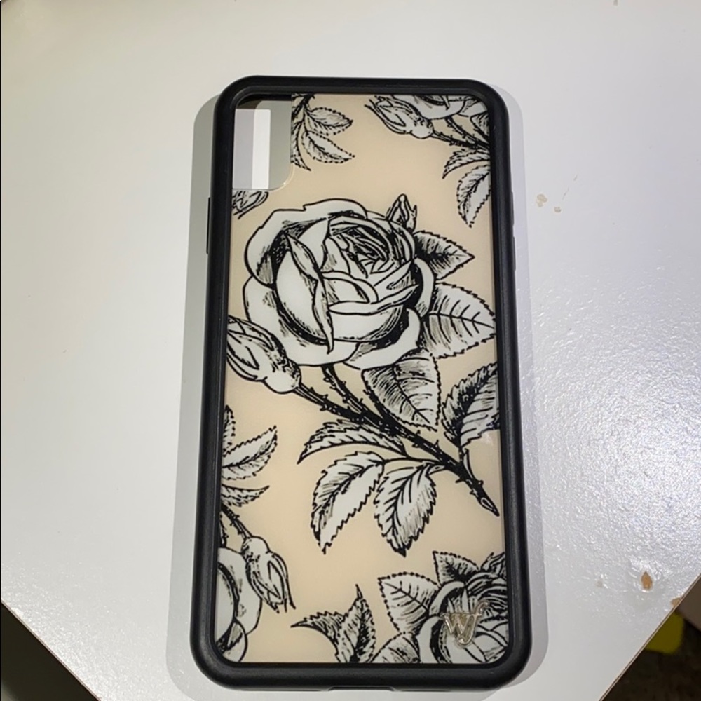 Wild flower case